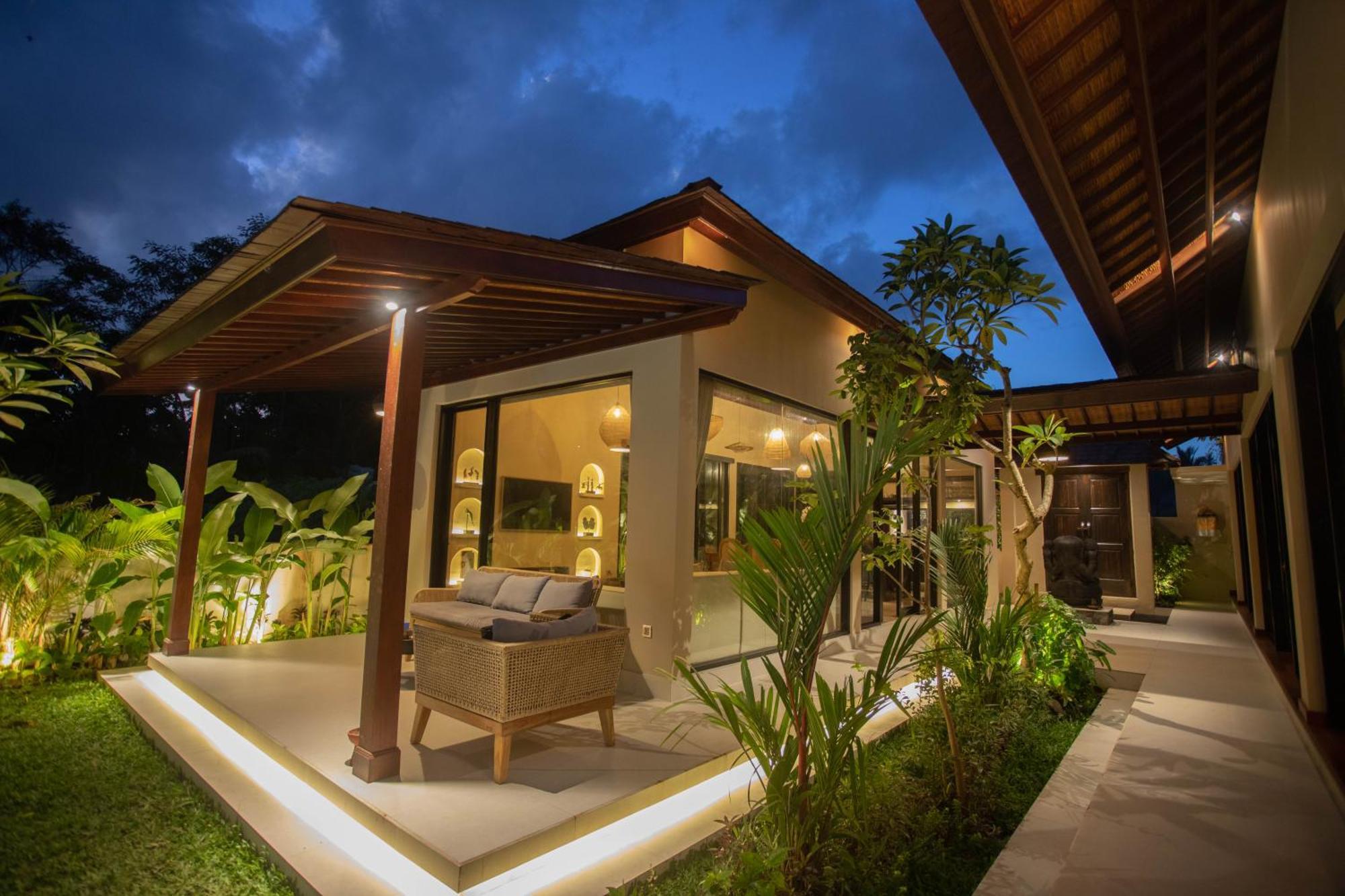 Adi Laxmi Villa Ubud Exterior photo